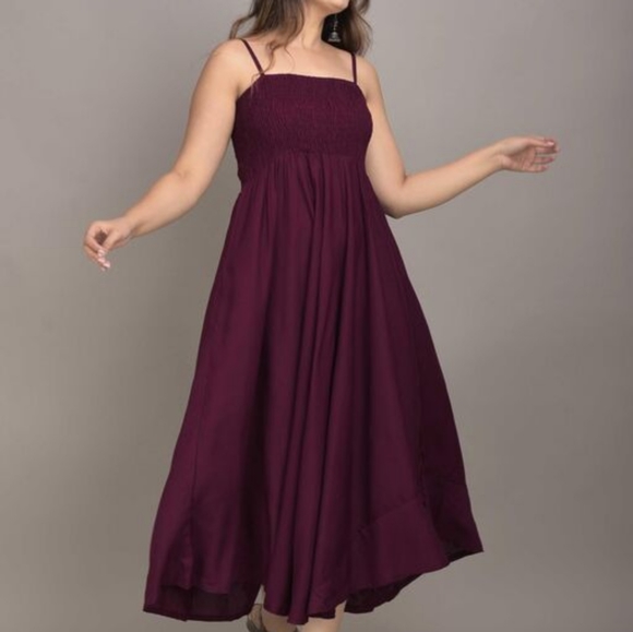 Western dress - Picture 4 of 4